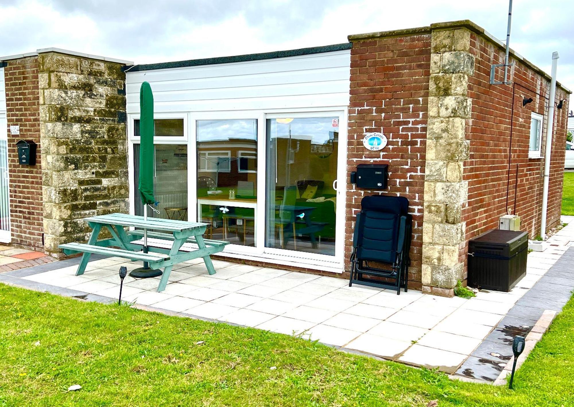 Chine Cottage Self-Catering Coastal Bungalow In Rural West Wight เฟรชวอเตอร์ ภายนอก รูปภาพ